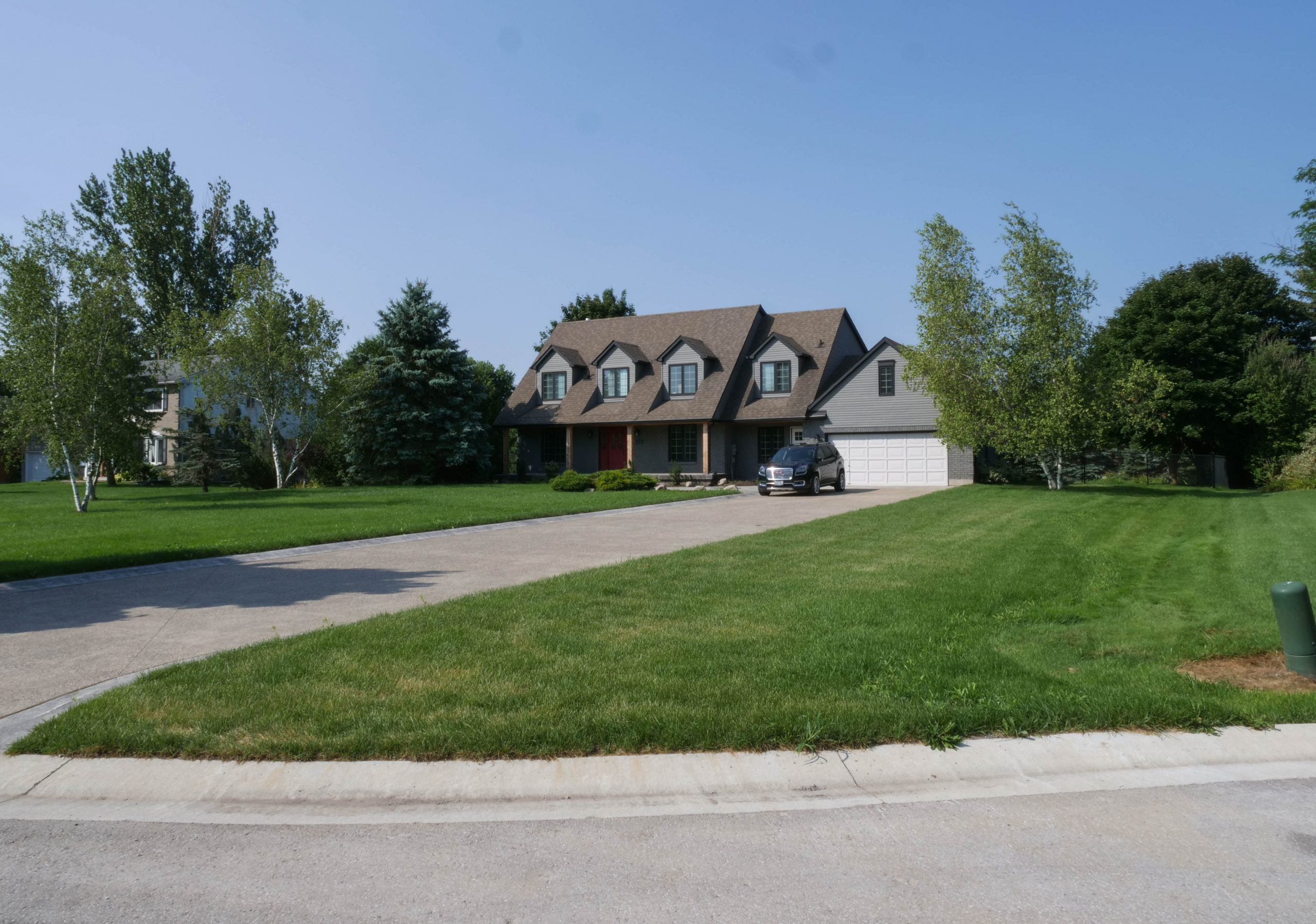 New Lawn Services in East Gwillimbury, ONT - After